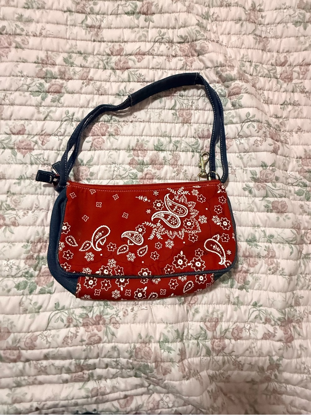 Vintage Y2K Red Bandana-Print Shoulder Bag with Navy Trim